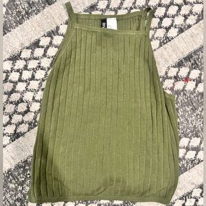 H&M green top